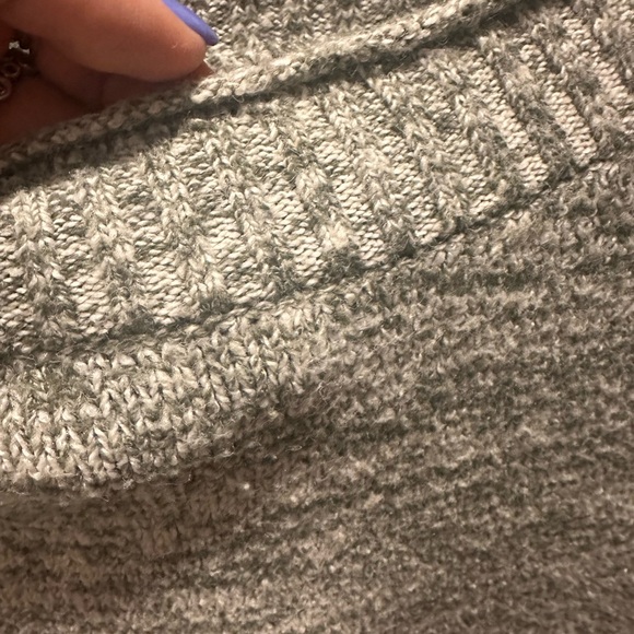 2 for $30
BP Women's Sweater (Green) - Picture 5 of 9